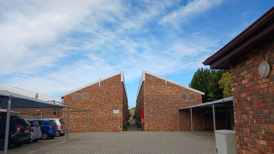 To Let 1 Bedroom Property for Rent in Walmer Eastern Cape